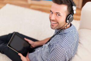 Wo kann man Podcasts kostenlos hören? Die besten Plattformen für kostenlose Podcasts